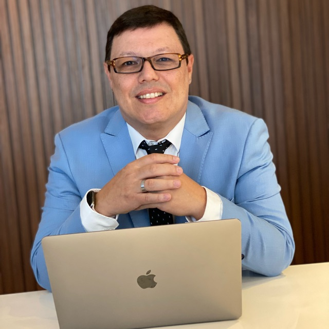 Dr. Vagner Serafim, advogado especialista em Direito de Trânsito.